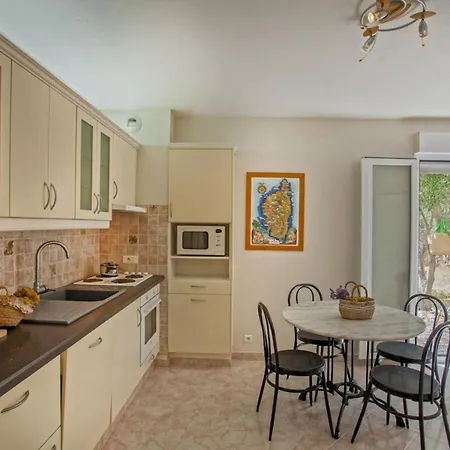 Apartment Casa Le Sureau Luri